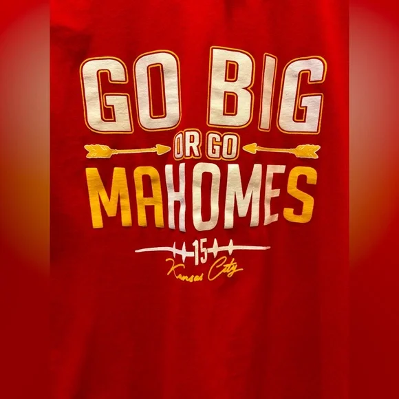 Go Big Or Go Mahomes Kansas City Football No 15 Unisex T-Shirt - Picture 2 of 5